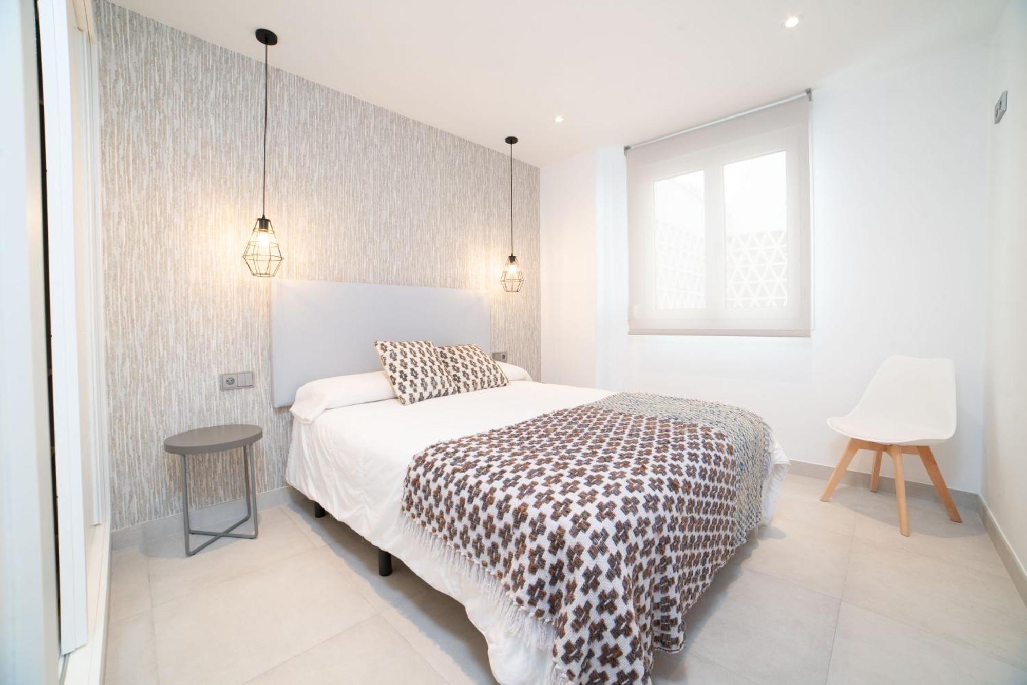 Modern 2 Bedroom Apartment, With Sea Views, In Playas Del Duque - Puerto Banus Appartamento