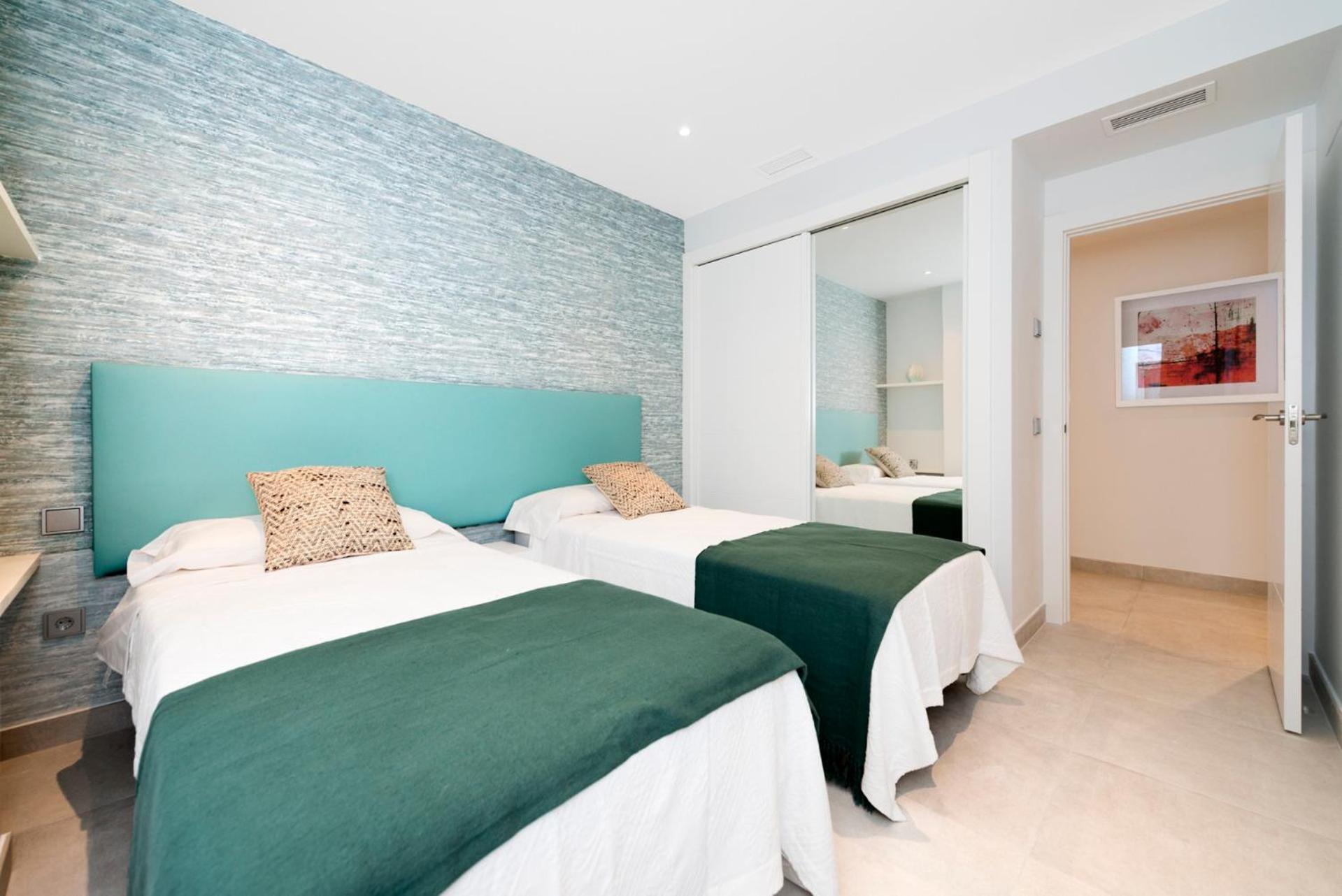 Appartamento Modern 2 Bedroom Apartment, With Sea Views, In Playas Del Duque - Puerto Banus Marbella